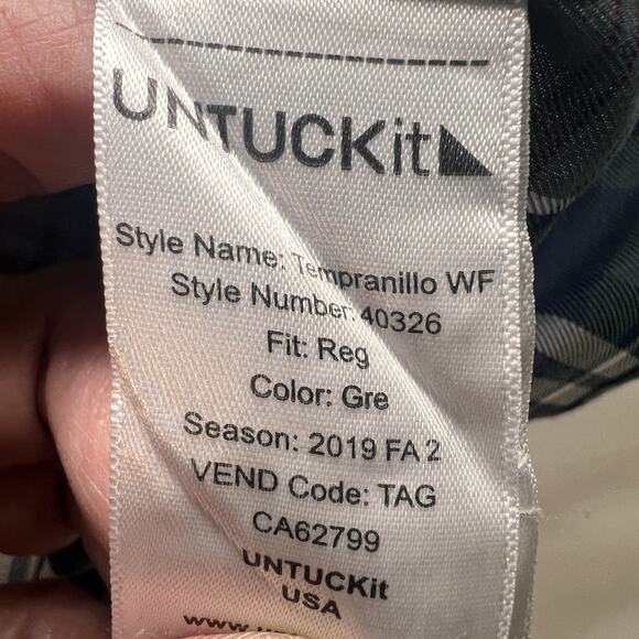 UNTUCKit Shirt Size XL Green Blue Plaid Wrinkle Free Tempranillo Button LS 40326 - Picture 12 of 13